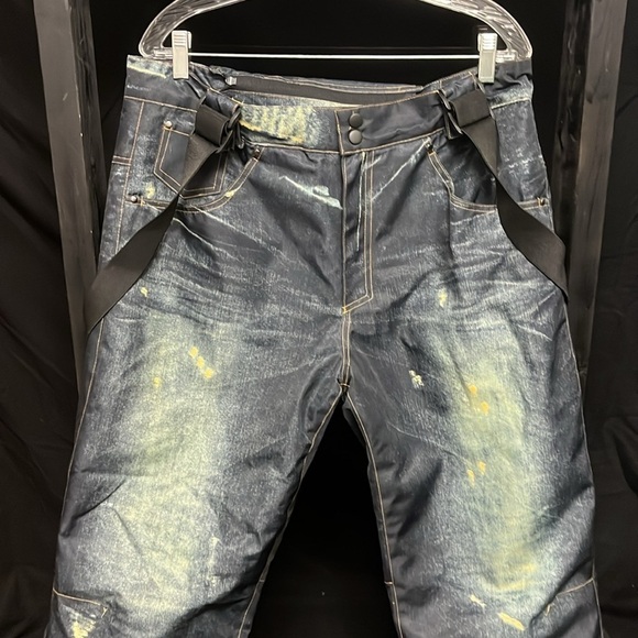 Stylish Men's Distressed Denim Pants